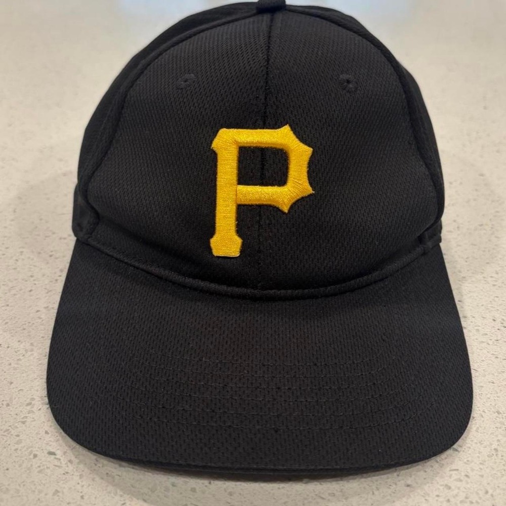 MLB Pittsburgh Pirates Black Baseball Cap